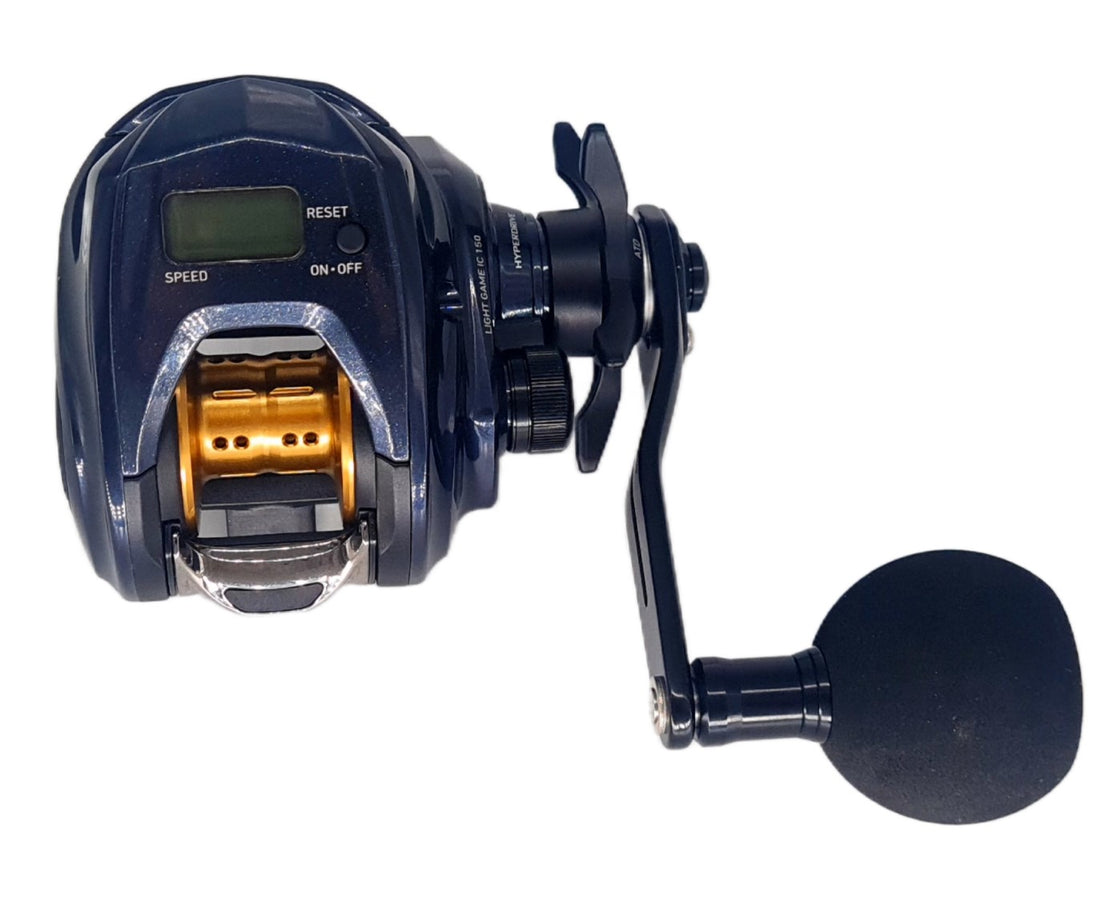 DAIWA 22 LIGHT GAME IC 150 REEL
