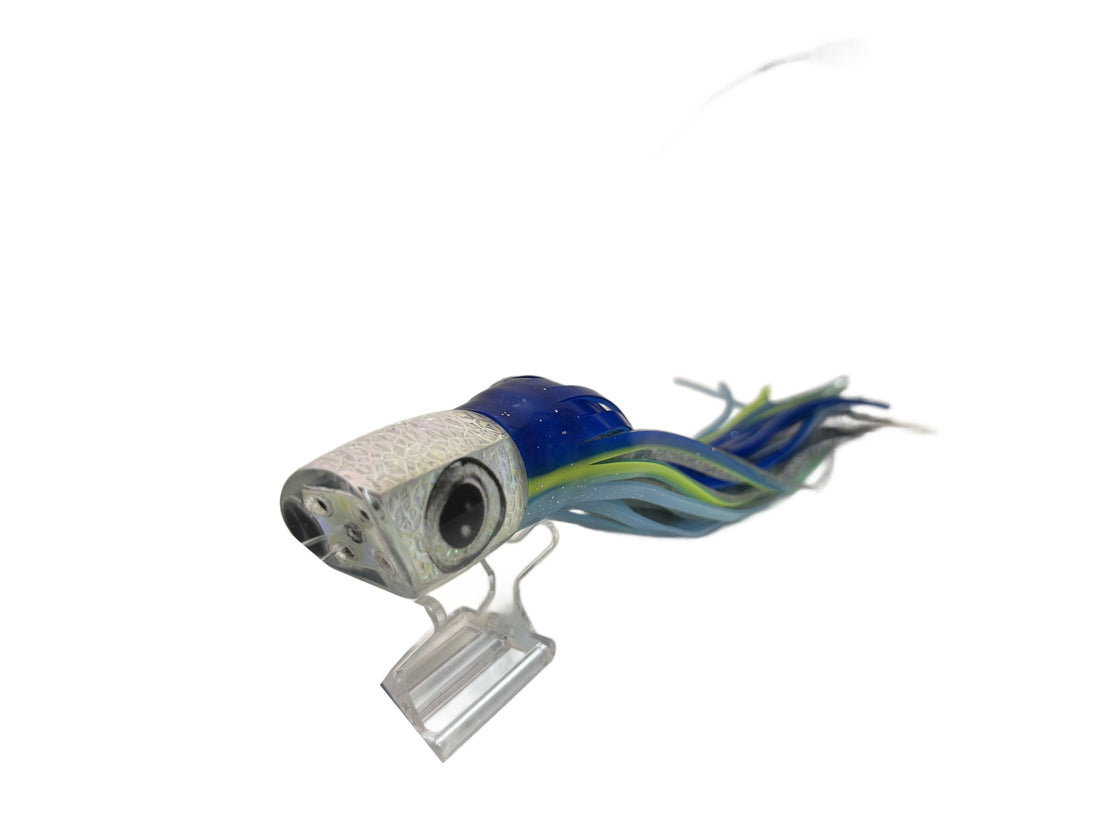 KM LURES WIREMU BLUE KOHE LURE