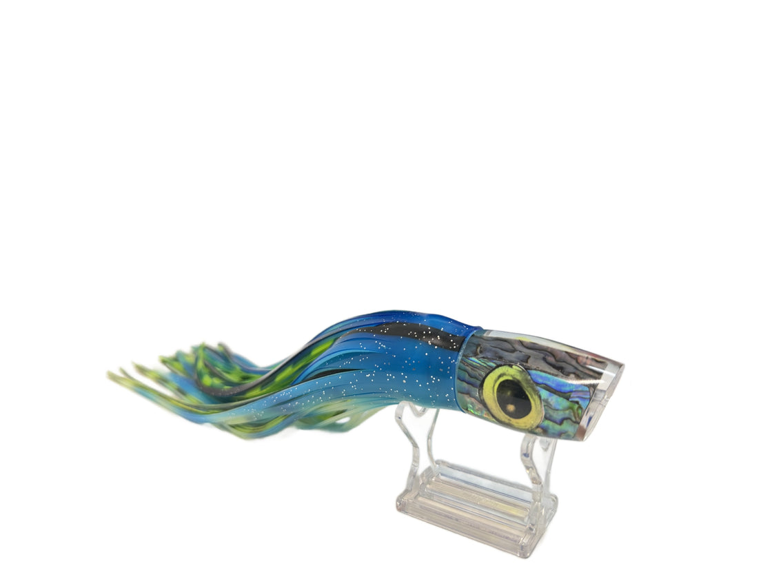 KM LURES GURU BLUE MAC LURE