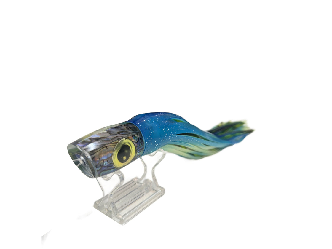KM LURES GURU BLUE MAC LURE